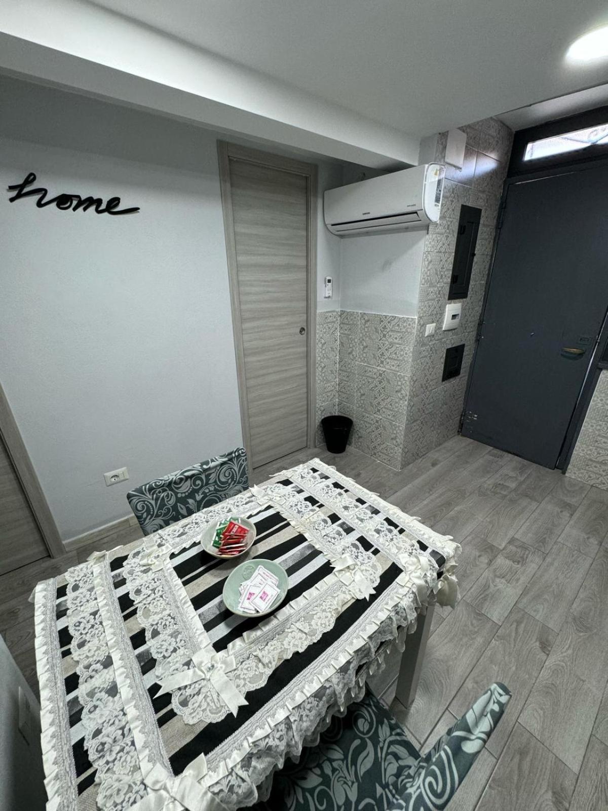 House Montesanto Apartment *